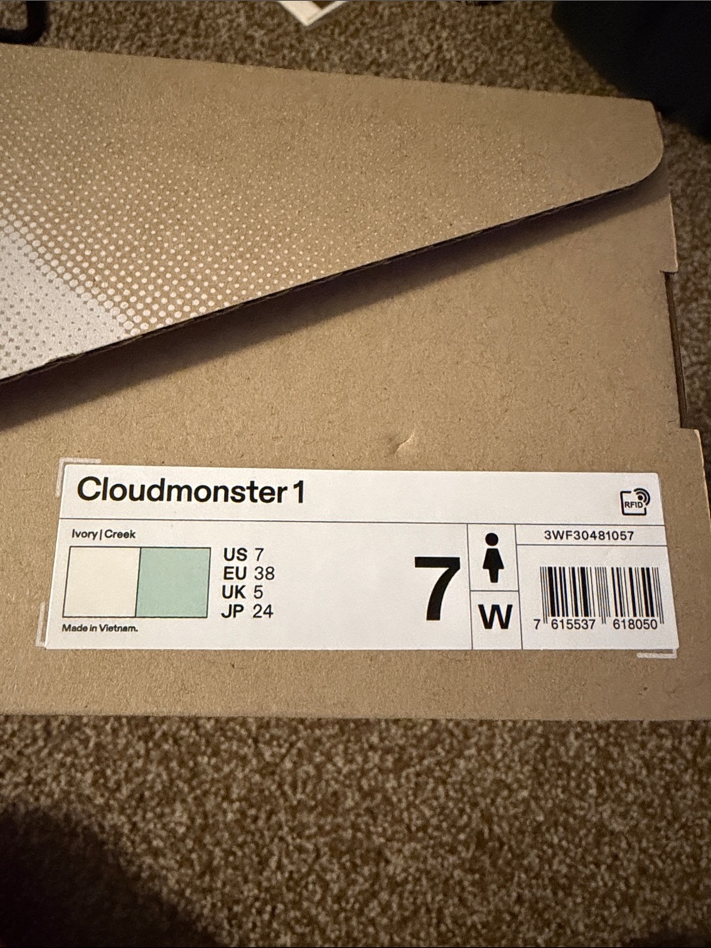 Cloudmonster 1 Women's Running Shoes in Ivory/Creek